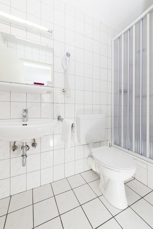 Hotel Buergerhof كولونيا الغرفة الصورة