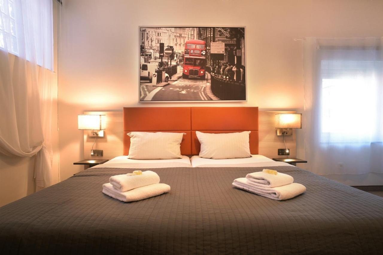 Hotel Buergerhof كولونيا المظهر الخارجي الصورة