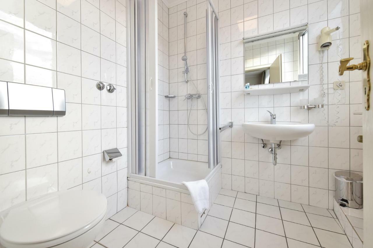 Hotel Buergerhof كولونيا المظهر الخارجي الصورة