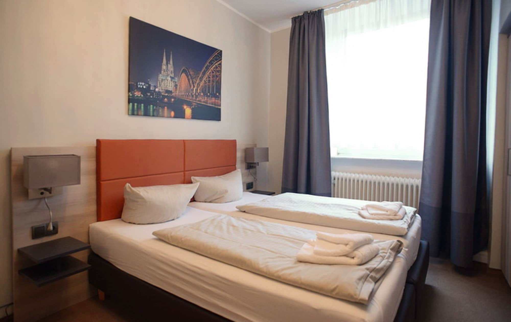 Hotel Buergerhof كولونيا المظهر الخارجي الصورة